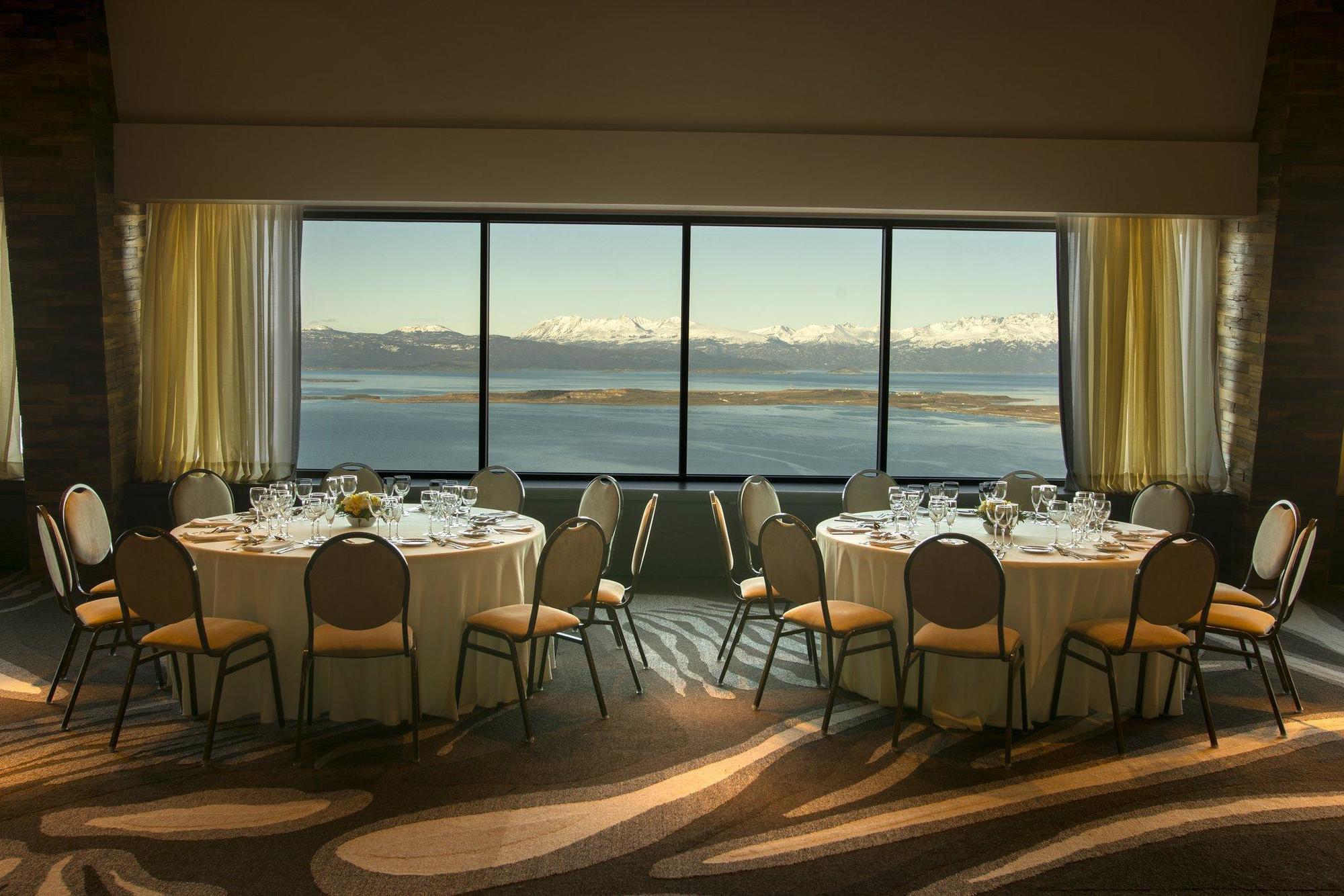 Arakur Ushuaia Resort & Spa Eksteriør billede The Lake Room