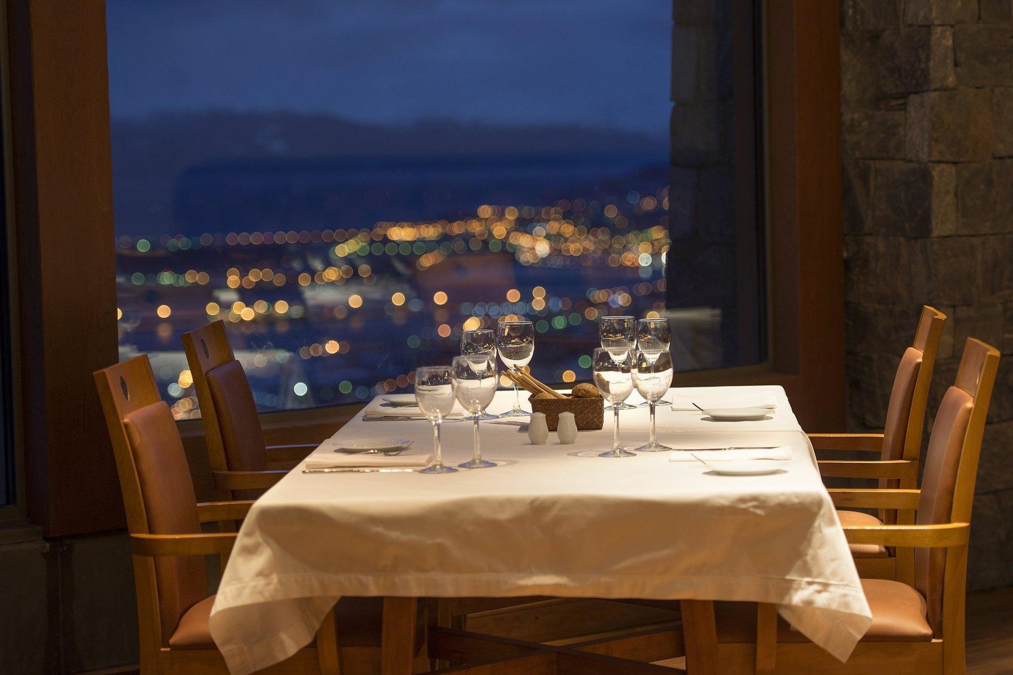 Arakur Ushuaia Resort & Spa Eksteriør billede Restaurant